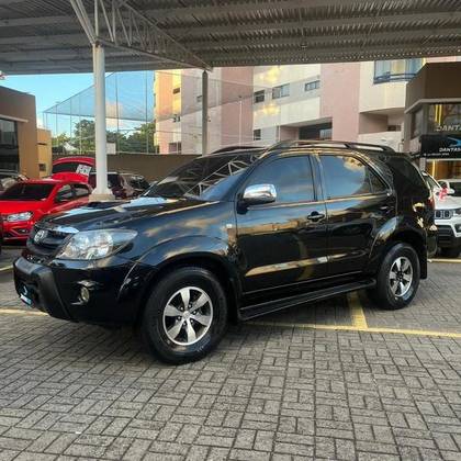 TOYOTA HILUX 3.0 SRV 4X4 CD 16V TURBO INTERCOOLER DIESEL 4P AUTOMÁTICO